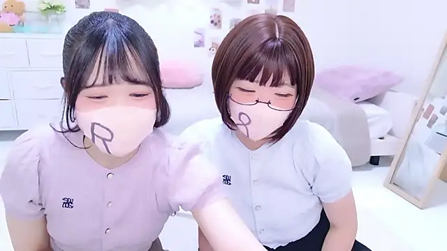 Snapshot of Rico-pin chatting on October 10, 3:27 am Rico-pin online show from October 10, 3:27 am