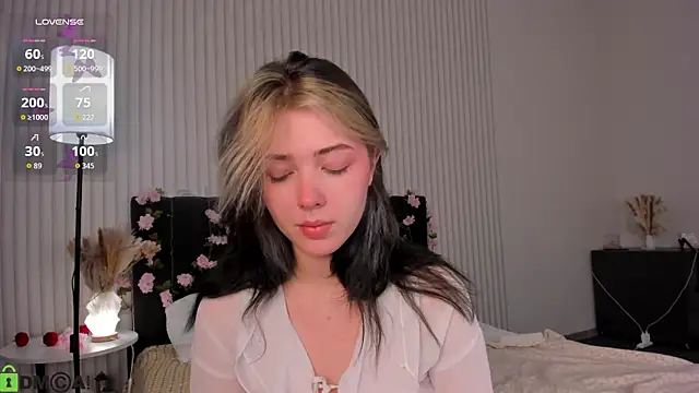 Snapshot of Vanessa_Walters chatting on September 18, 2:02 am Vanessa Walters online show from September 18, 2:02 am