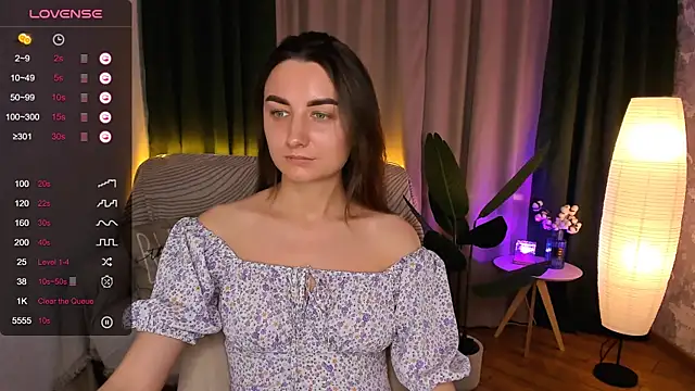 annacooleman online show from December 7, 7:16 am