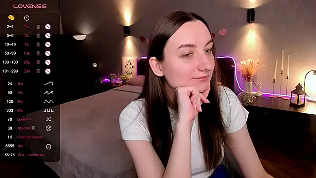 annacooleman online show from May 17, 2:09 am