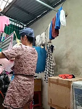 Snapshot of Tinease chatting on September 26, 1:31 am Tinease online show from September 26, 1:31 am