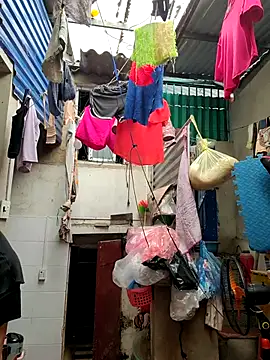 Snapshot of Tinease chatting on October 1, 2:39 am Tinease online show from October 1, 2:39 am