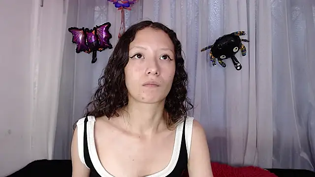 abbycutecs online show from October 13, 6:41 pm