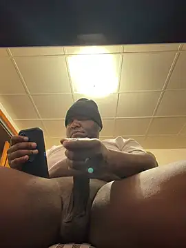 Cameltoekilla online show from January 15, 3:05 pm