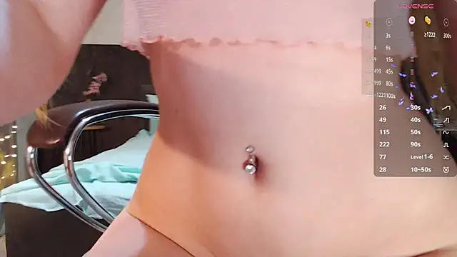 Snapshot of Cutie_Annie chatting on January 31, 4:47 am Cutie Annie online show from January 31, 4:47 am