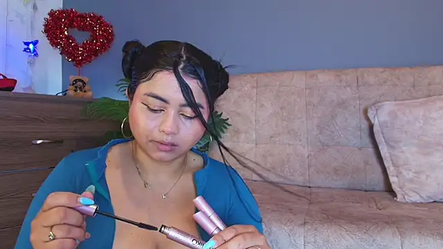 Snapshot of jade_brunnette chatting on May 14, 8:15 pm jade brunnette online show from May 14, 8:15 pm