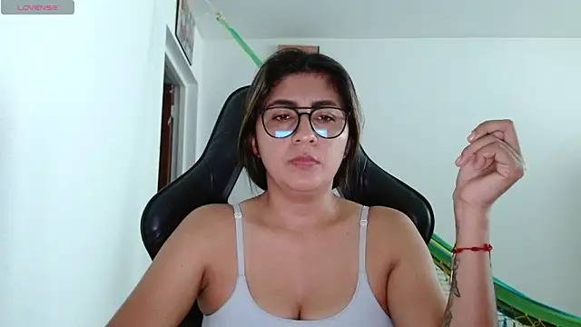 danna peterson1 online show from March 18, 7:39 pm