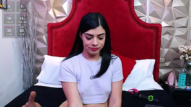 Snapshot of Maguy_Mistress chatting on September 22, 12:07 pm Maguy Mistress online show from September 22, 12:07 pm