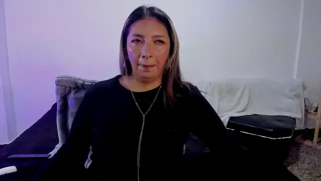 MichelleManson online show from October 25, 9:06 am