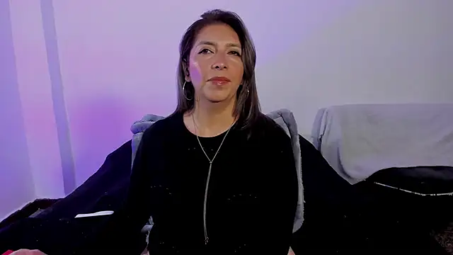 MichelleManson online show from November 22, 10:25 am