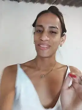 AlexaWarner online show from November 16, 4:12 pm