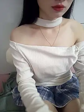 Snapshot of Lovely_kute chatting on December 5, 2:55 pm Lovely kute online show from December 5, 2:55 pm