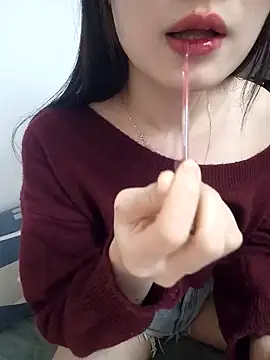 Snapshot of Lovely_kute chatting on January 21, 10:19 pm Lovely kute online show from January 21, 10:19 pm