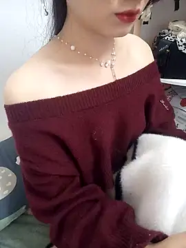 Snapshot of Lovely_kute chatting on February 5, 7:39 am Lovely kute online show from February 5, 7:39 am