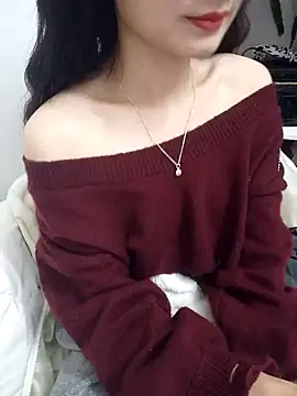 Snapshot of Lovely_kute chatting on February 16, 9:16 pm Lovely kute online show from February 16, 9:16 pm