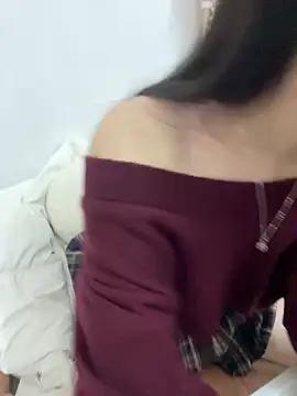 Snapshot of Lovely_kute chatting on March 2, 4:39 am Lovely kute online show from March 2, 4:39 am