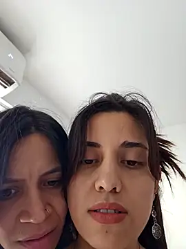 Snapshot of SaraLatinayPrimiciax chatting on January 11, 6:44 pm SaraLatinayPrimiciax online show from January 11, 6:44 pm