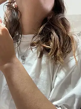 Snapshot of SaraLatinayPrimiciax chatting on March 16, 4:01 pm SaraLatinayPrimiciax online show from March 16, 4:01 pm