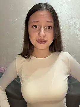 Kimsweet7 online show from December 18, 6:47 pm