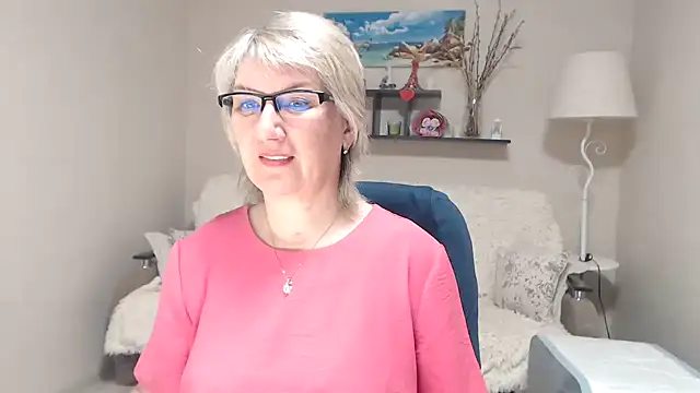 FleurMays online show from February 7, 4:49 am