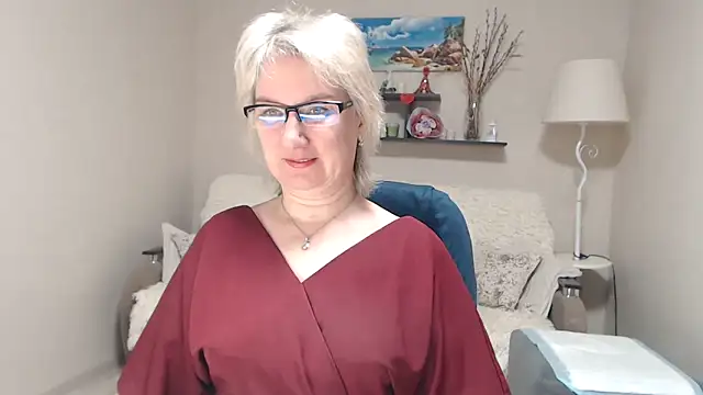 FleurMays online show from March 5, 4:41 am