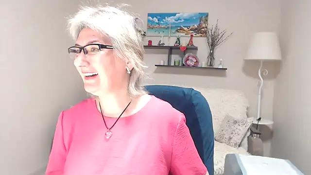 FleurMays online show from May 10, 3:01 am