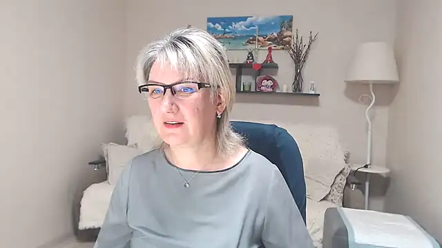 FleurMays online show from July 5, 5:14 am