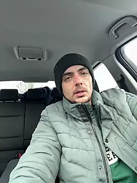 Snapshot of DumyXXX06 chatting on January 18, 10:19 am DumyXXX06 online show from January 18, 10:19 am