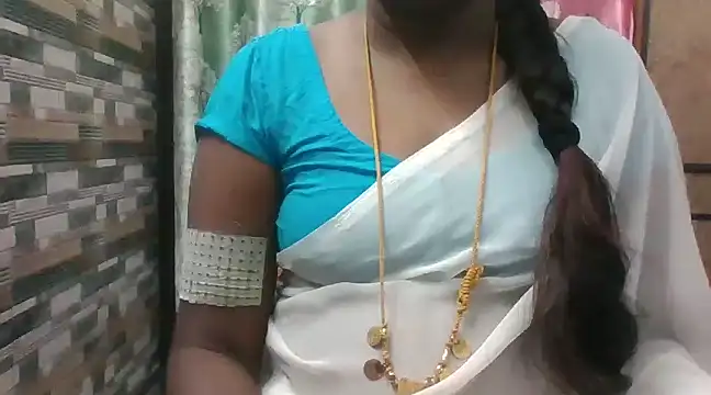 Hot akshara online show from December 4, 10:51 pm