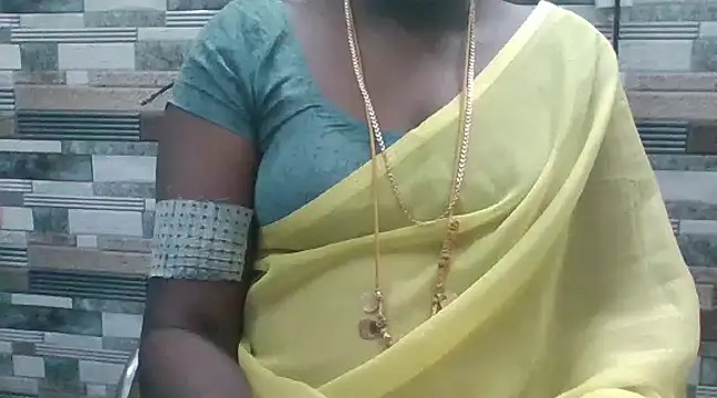 Hot akshara online show from December 5, 10:45 pm