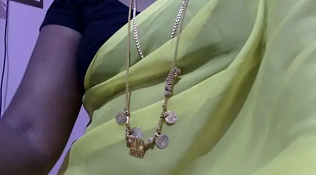 Hot akshara online show from February 21, 6:48 pm