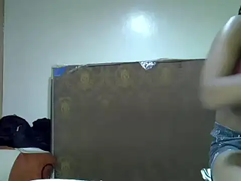Snapshot of Sexxyann chatting on September 14, 2:44 am Sexxyann online show from September 14, 2:44 am