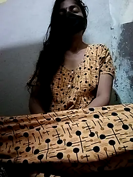 Snapshot of Gautami-telugu chatting on February 6, 11:37 pm Gautami-telugu online show from February 6, 11:37 pm