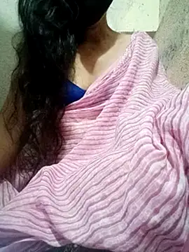 Snapshot of Gautami-telugu chatting on February 22, 11:35 pm Gautami-telugu online show from February 22, 11:35 pm