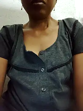 Snapshot of Gautami-telugu chatting on September 29, 4:34 pm Gautami-telugu online show from September 29, 4:34 pm