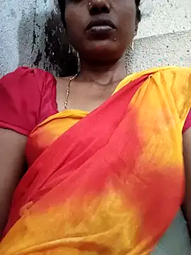 Snapshot of Gautami-telugu chatting on October 5, 8:12 am Gautami-telugu online show from October 5, 8:12 am