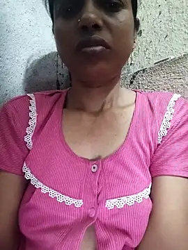 Snapshot of Gautami-telugu chatting on October 9, 8:29 pm Gautami-telugu online show from October 9, 8:29 pm