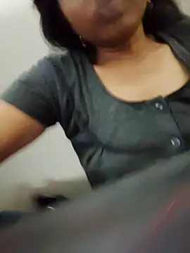 Snapshot of Gautami-telugu chatting on October 25, 10:01 am Gautami-telugu online show from October 25, 10:01 am