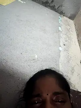 Snapshot of Gautami-telugu chatting on November 2, 5:59 pm Gautami-telugu online show from November 2, 5:59 pm