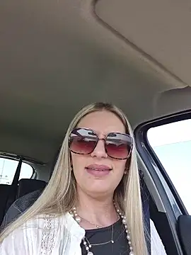 Lydie off online show from March 22, 1:14 pm