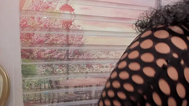 Leah Sweetie online show from January 10, 11:22 am