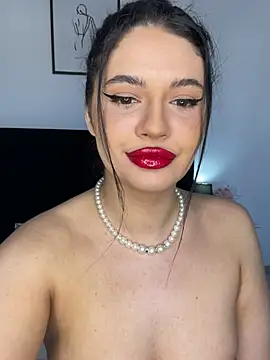 Nefera De Nile online show from February 27, 8:39 am