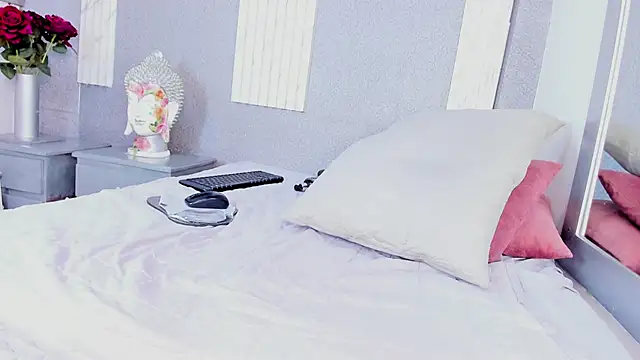 Scarleet am online show from March 11, 6:43 am