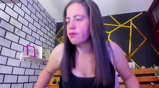 Snapshot of kathina_giraldo chatting on December 29, 12:55 pm kathina giraldo online show from December 29, 12:55 pm