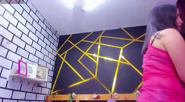 Snapshot of kathina_giraldo chatting on January 9, 12:41 pm kathina giraldo online show from January 9, 12:41 pm