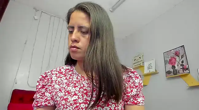 Snapshot of kathina_giraldo chatting on February 6, 6:46 pm kathina giraldo online show from February 6, 6:46 pm