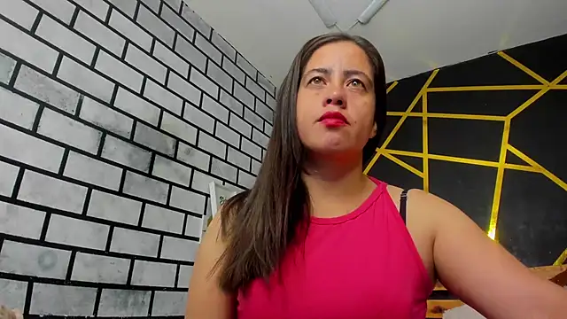 Snapshot of kathina_giraldo chatting on October 21, 12:50 pm kathina giraldo online show from October 21, 12:50 pm