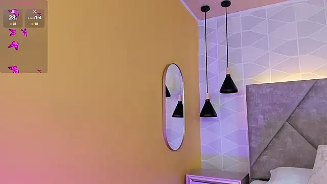 Snapshot of Ada__lee_ chatting on February 25, 1:30 am Ada  lee  online show from February 25, 1:30 am