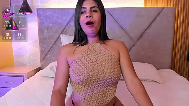 Snapshot of Ada__lee_ chatting on March 6, 4:52 am Ada  lee  online show from March 6, 4:52 am