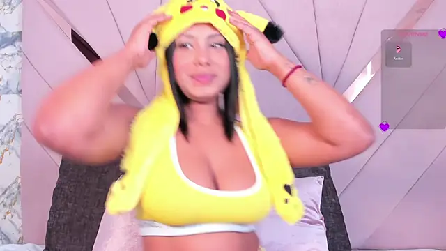 kaylin jann online show from December 15, 5:39 pm